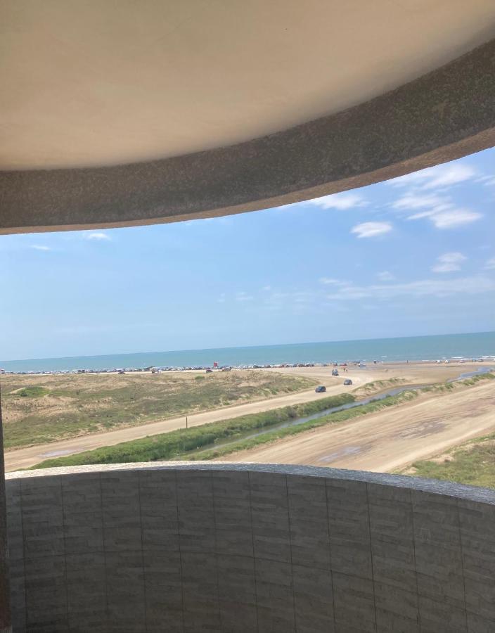 Residencial Beira Mar Apartment Cassino Exterior photo